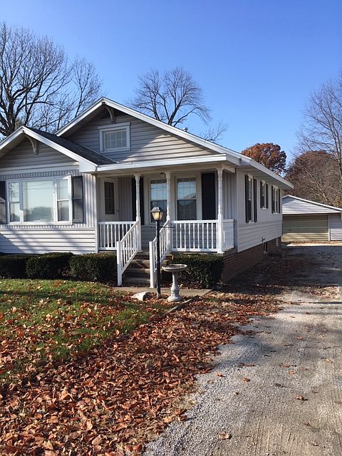 2nd image of 1806 Georgetown Rd