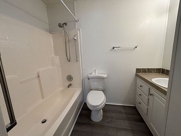 5th image of 1911 NW 46th Ave #291