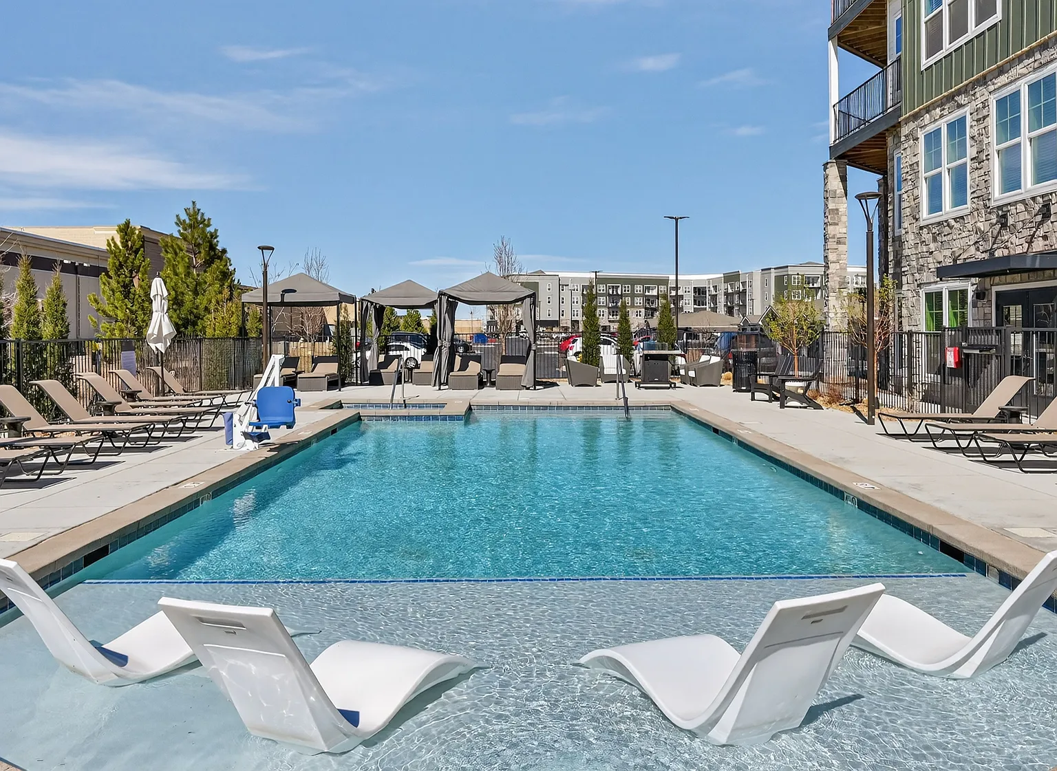 Grant Row Lofts — Photo 2