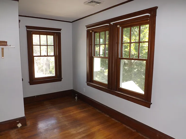46 Newton St #2 — Photo 4