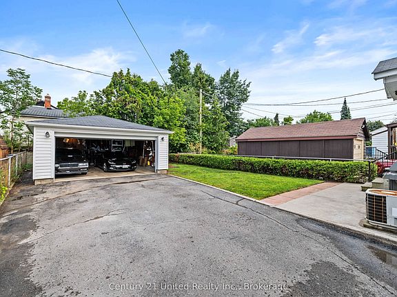 5th image of 516 Glengarry Ave