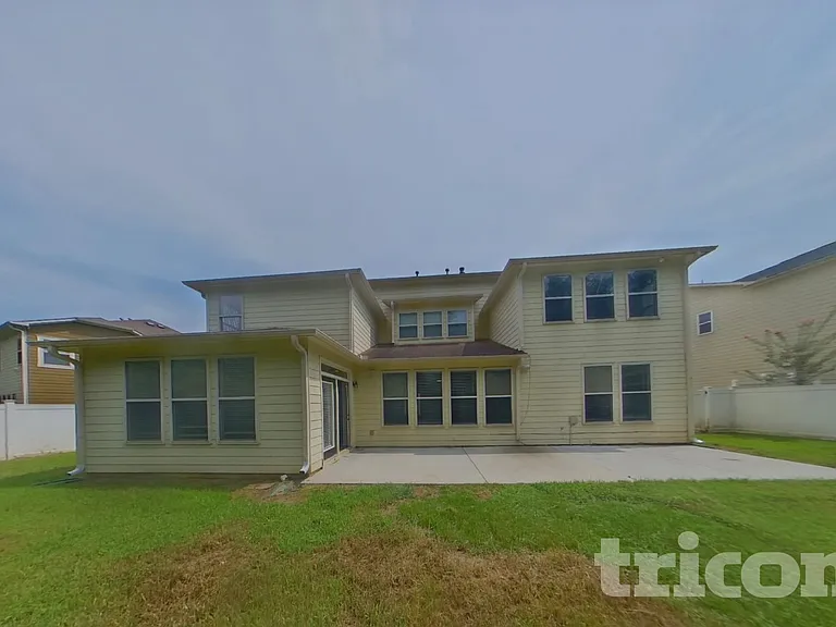 7457 Mistydawn Dr — Photo 18