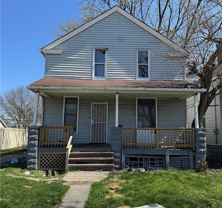 1st image of 3457 E 149th St