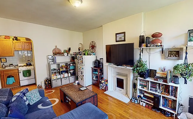 Rented by The Agency | media 13