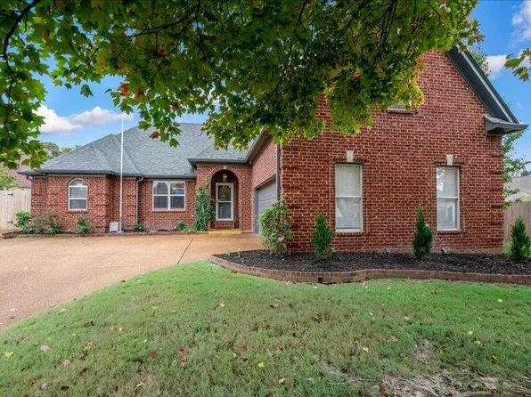 4500 Hillyglen Cv, Bartlett, TN 38135