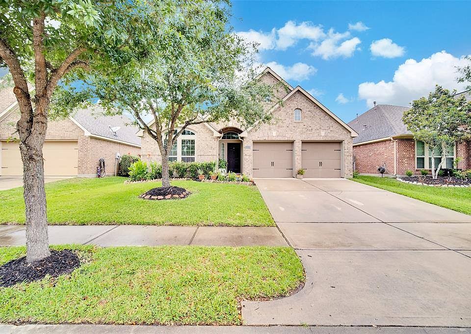1st image of 26314 Serenity Oaks Dr