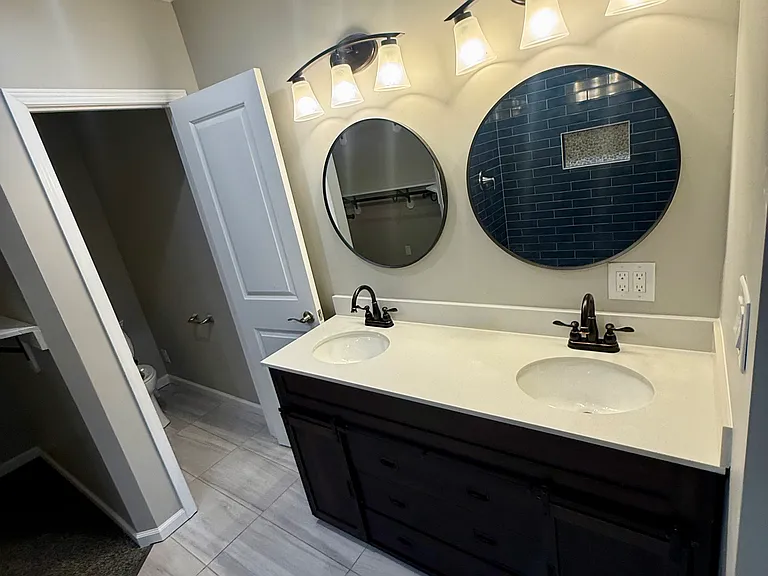 5730 Woodson Rd — Photo 12