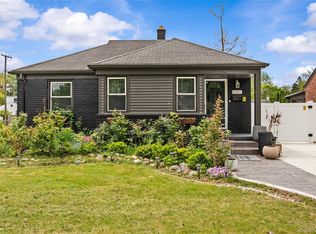 1005 W Twelve Mile Rd, Royal Oak, MI 48073