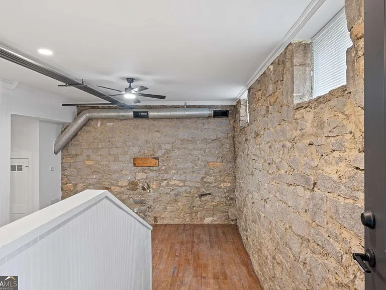 360 Ponce De Leon Ave NE #15 — Photo 3