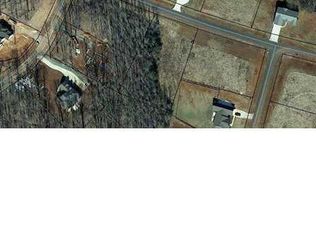 L22 Ravencrest Dr, Statesville, NC 28625