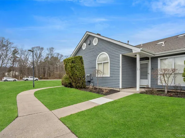 762 Birchwood Park Drive, Middle Island, NY 11953