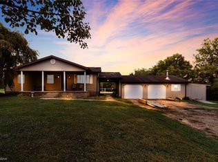 681 Rocky Point Rd, Fleming, OH 45729