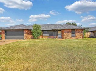 1117 NW 74th St, Lawton, OK 73505