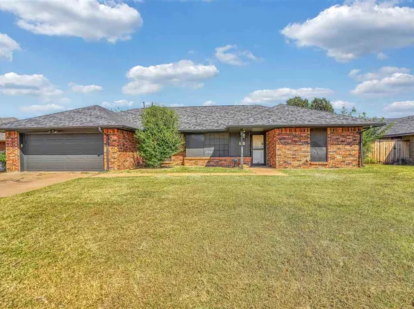 1117 NW 74th St, Lawton, OK 73505