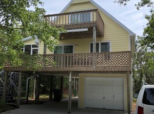 138 Pinewood Pl, Emerald Isle, NC 28594