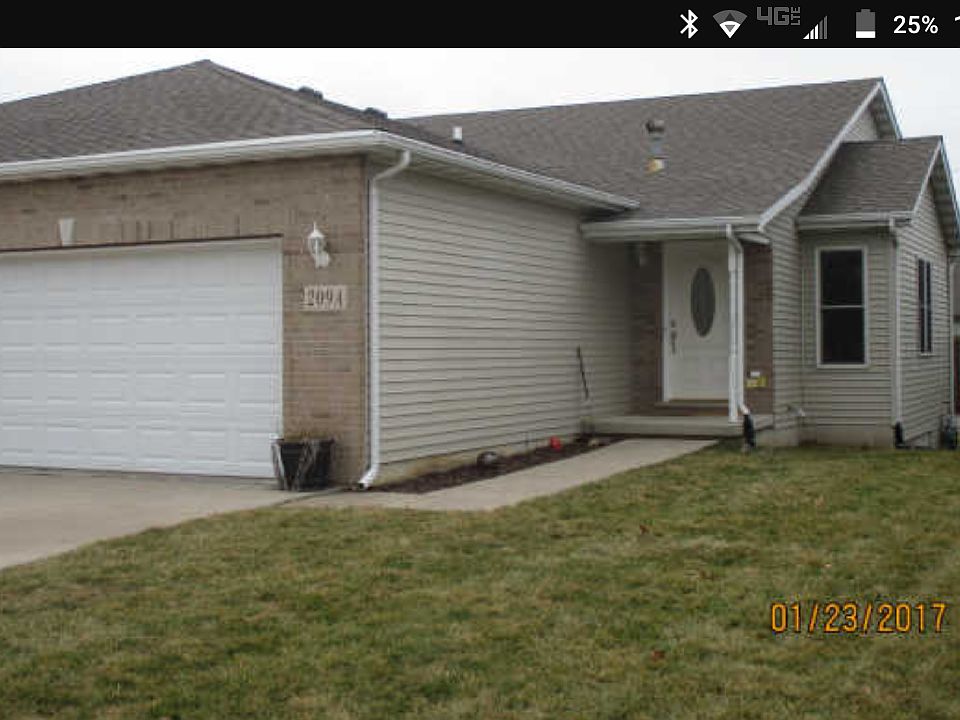 1st image of 209A Oakwood Ave