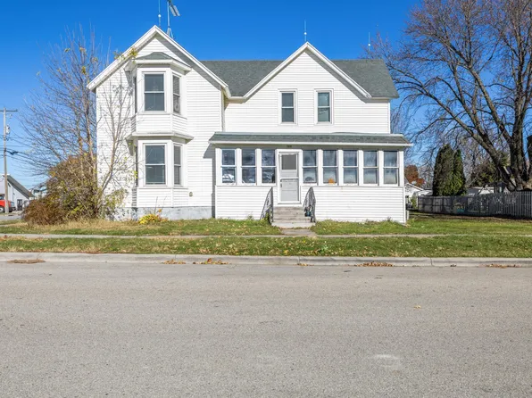 124 Ellington St, West Concord, MN 55985