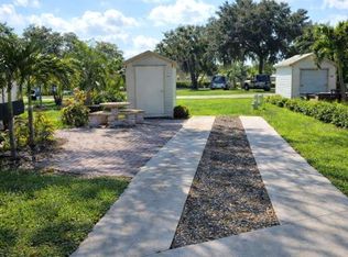 2938 Par Dr Lot 200, Bowling Green, FL 33834
