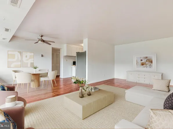 5801 Quantrell Ave APT 203, Alexandria, VA 22312