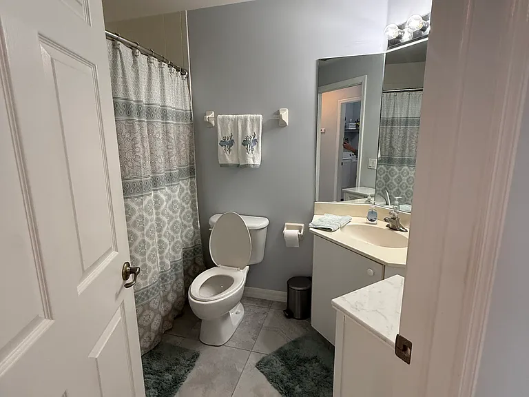 4015 Palm Tree Blvd #208 — Photo 9