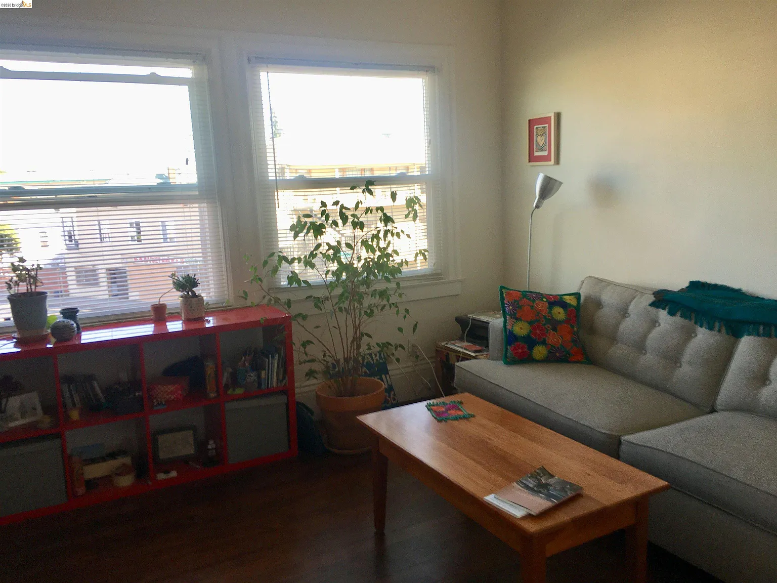 1 bed, 1.0 bath, 695 sqft, $1,750 — Photo 2