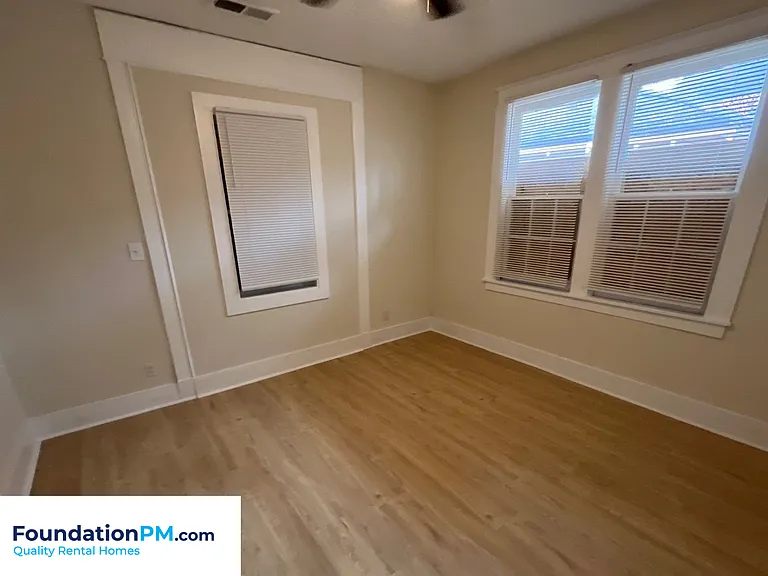 1683 Walker Ave — Photo 24