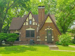 2119 Summer St, Burlington, IA 52601