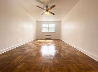 129 Pembroke St #1, Brooklyn, NY 11235