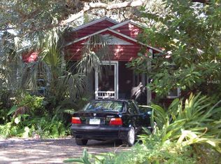 1062 Sunset Point Rd, Clearwater, FL 33755