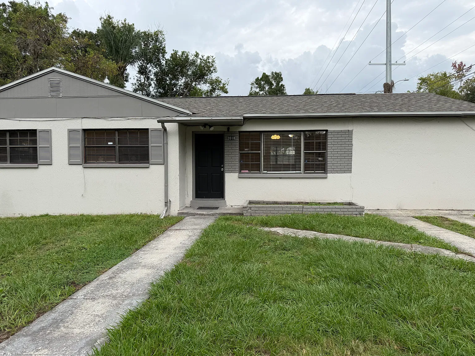 4 bed, 1296 sqft, $2,000 — Photo 1