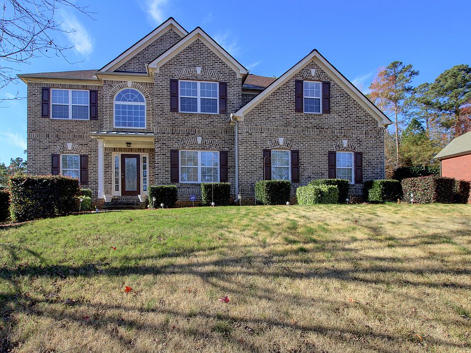 1st image of 2416 SW Cainwood Ct