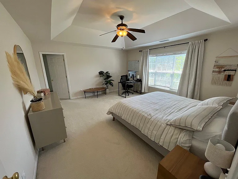 8005 Lancken Dr — Photo 15