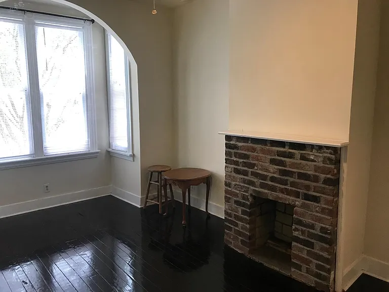 3102 E Marshall St — Photo 4