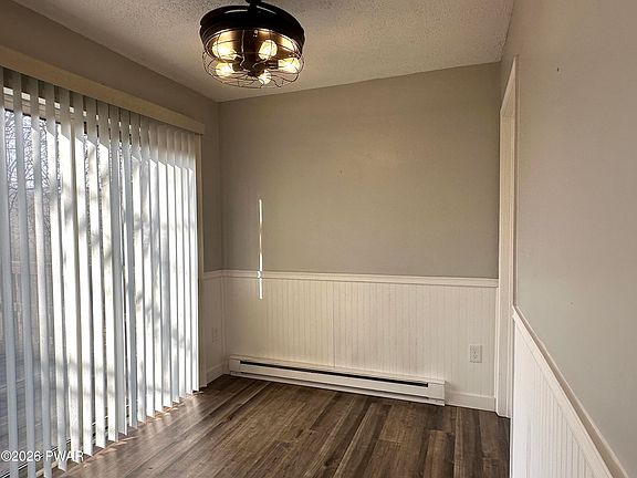 5th image of 2116 Spring Dr