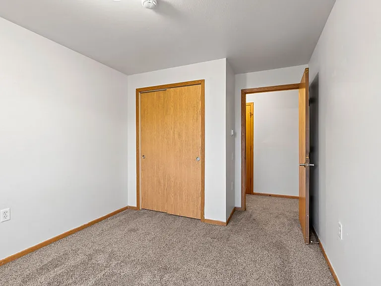 Chestnut Ridge Apartments — Photo 16