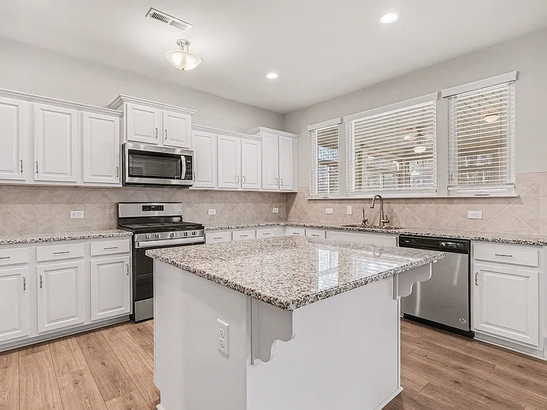 2120 Katie Alice Cir — Photo 39