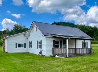 12899 Harrison St, Summerville, PA 15864