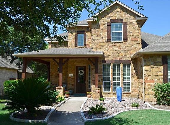 2nd image of 241 Palisade Dr