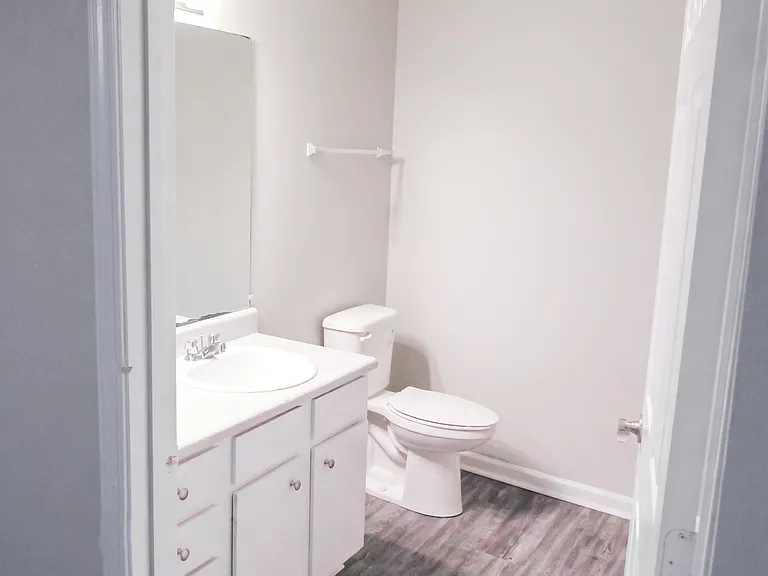 Mountainside Manor — Photo 12