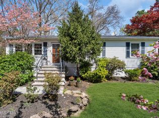 8 Peach Tree St, Jackson, NJ 08527