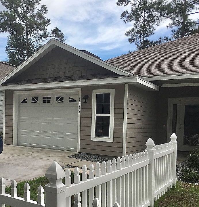 1st image of 10837 NW 65th Way