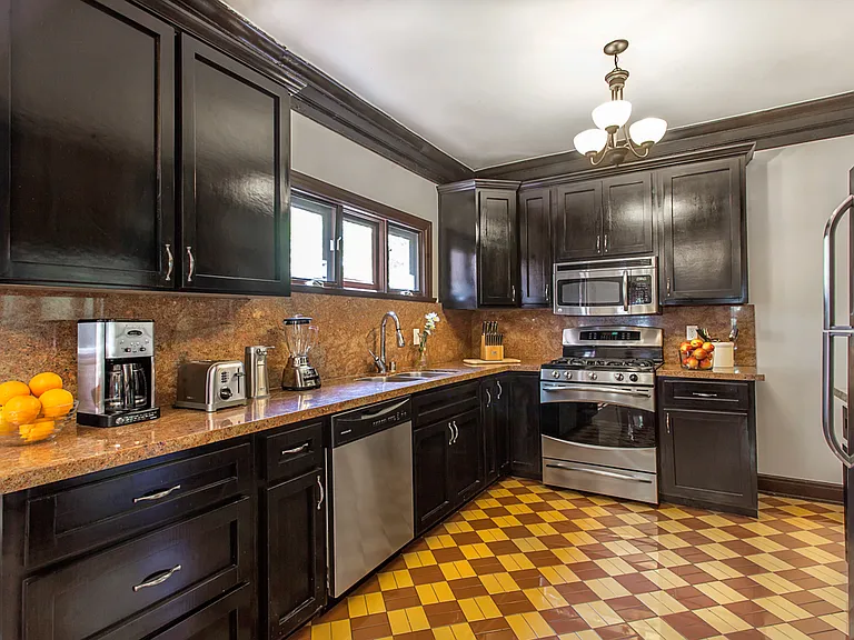 3512 Crestmont Ave — Photo 17