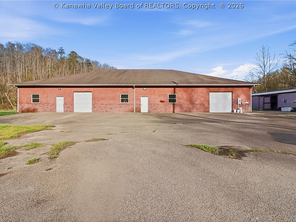 1st image of 589 Adkins Branch Rd