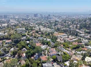 6002 Graciosa Dr, Los Angeles, CA 90068
