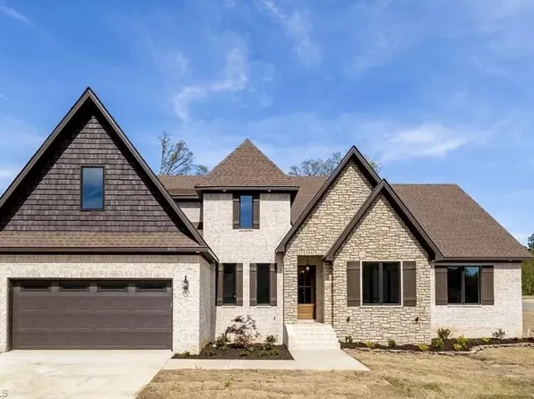 2848 Saint Giles Ct, High Point, NC 27262