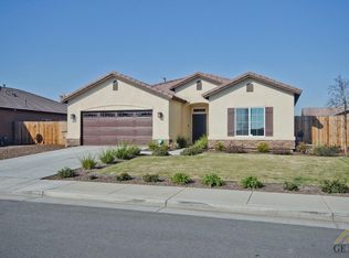 3602 Rio Lobo Ln, Bakersfield, CA 93313