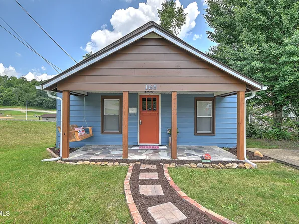 165 Hughes St, Bristol, VA 24201