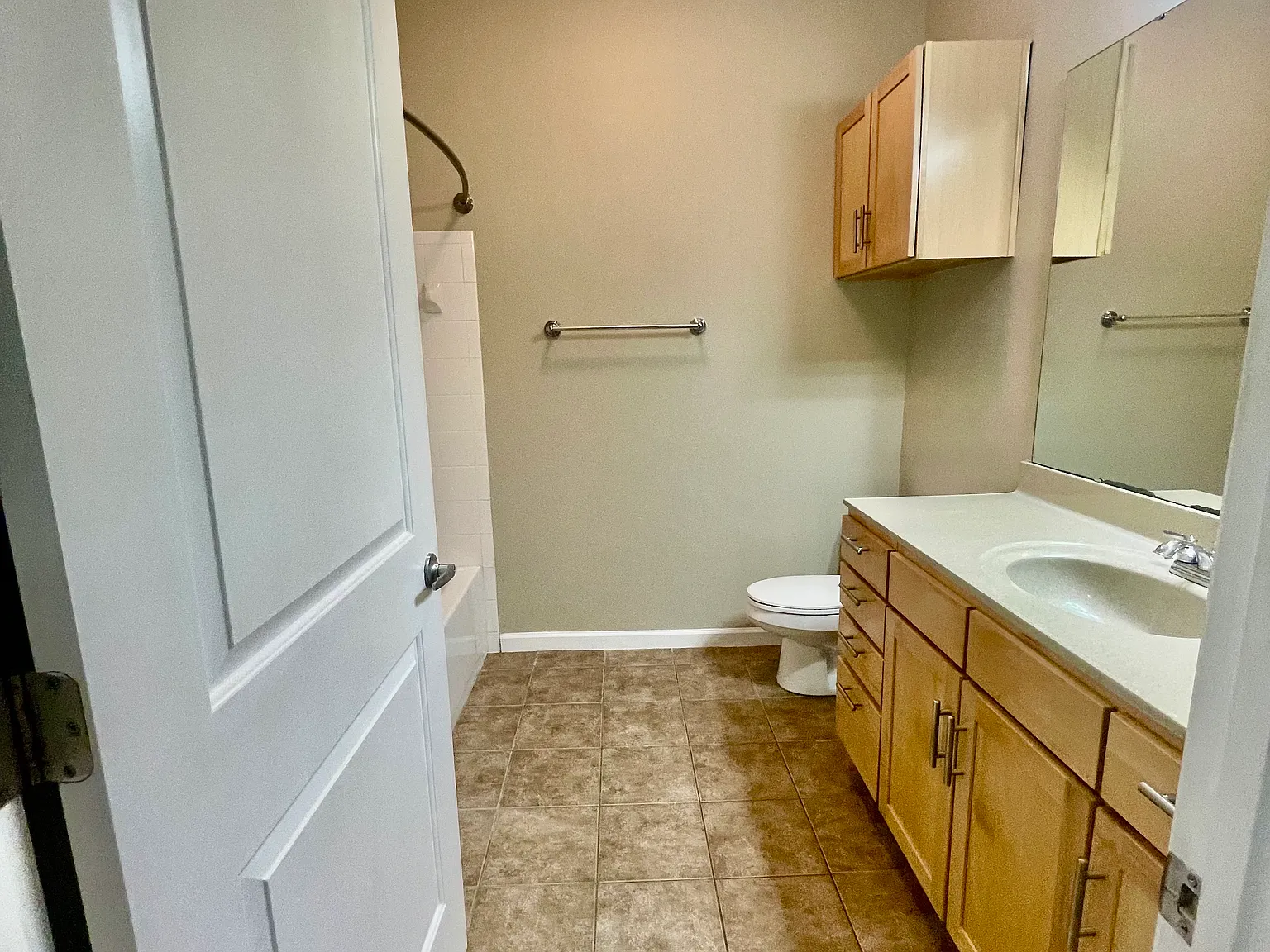 1 bed, 709 sqft, $1,675 — Photo 4