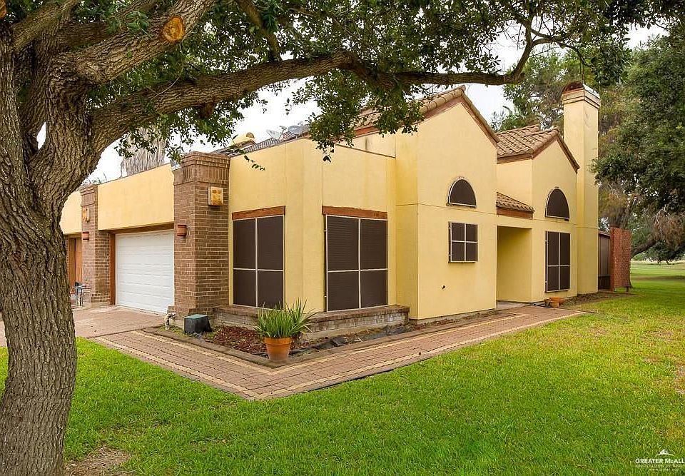 1st image of 709 Brazos Cir #8