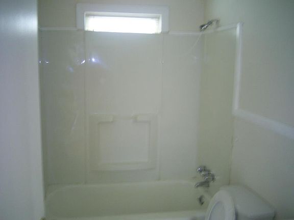 3rd image of 1706 Erwin Ave
